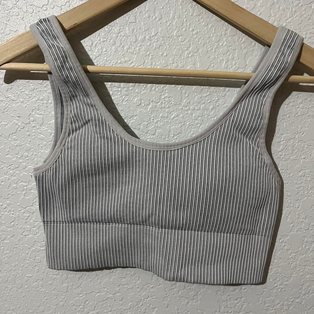 Good American Sportsbra NWOT